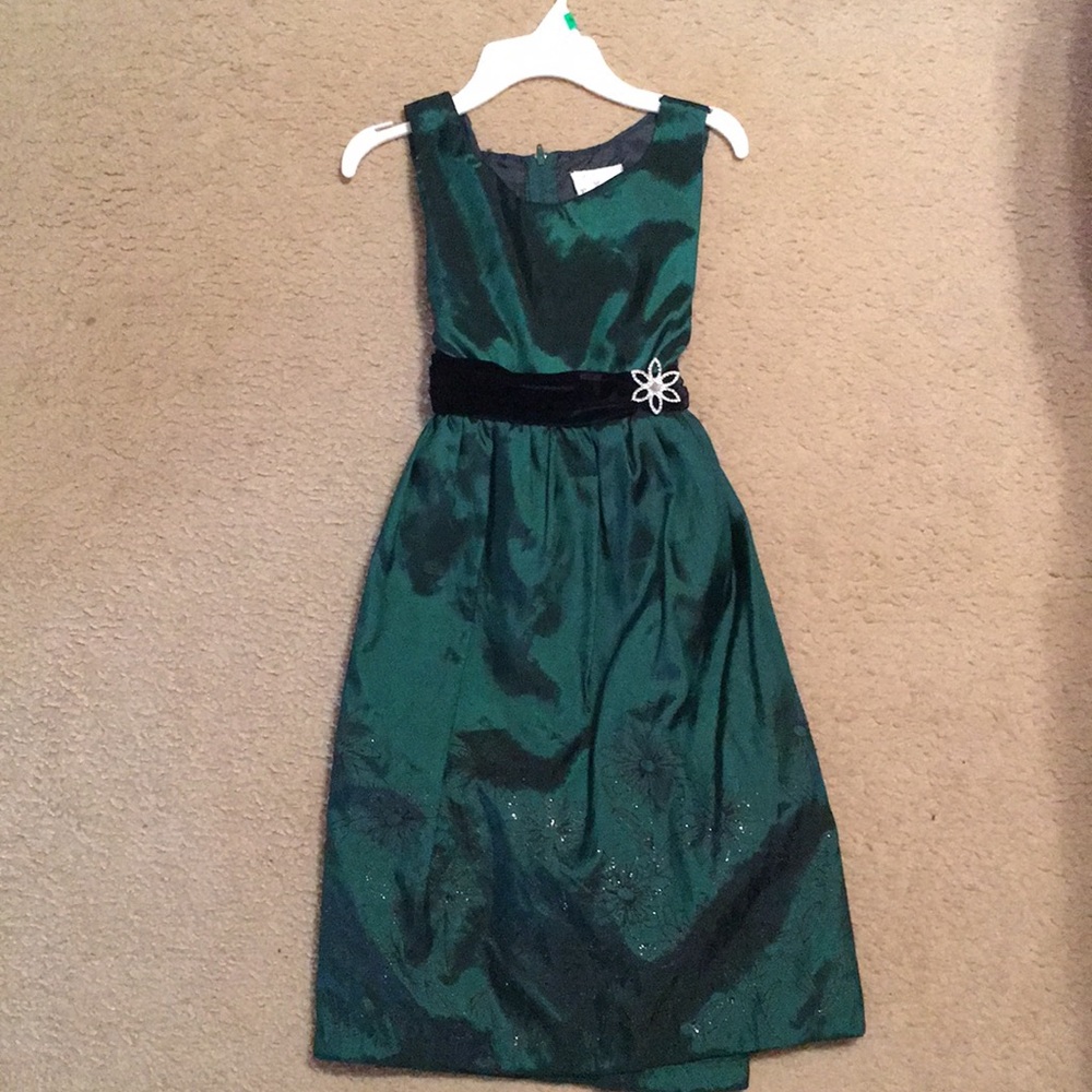 Green girls formal dress with flower designs